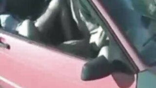 Sihuke brünett armastab rasket sporti ja karmi seksi oma treeneriga.