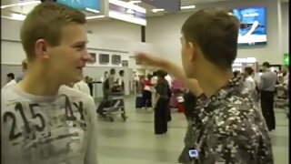 Prillidega tüdruk osutus hõivatud hooraks.